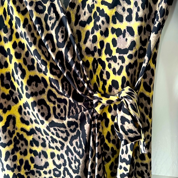 BCBG wrap midi dress. - Picture 2 of 10